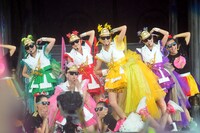 「ももクロ夏のバカ騒ぎ2014 日産スタジアム大会～桃神祭～」7月27日公演の様子。