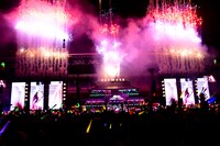 「ももクロ夏のバカ騒ぎ2014 日産スタジアム大会～桃神祭～」7月27日公演の様子。