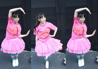 安藤ゆずによる「CBC」のポーズ。