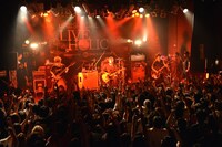 Nothing's Carved In Stone（撮影：忠村旭城、菊池勇希）