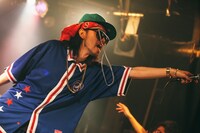 タマキン・スカイウォーカー（MC / 玉筋クールJ太郎）（撮影：西槇太一）