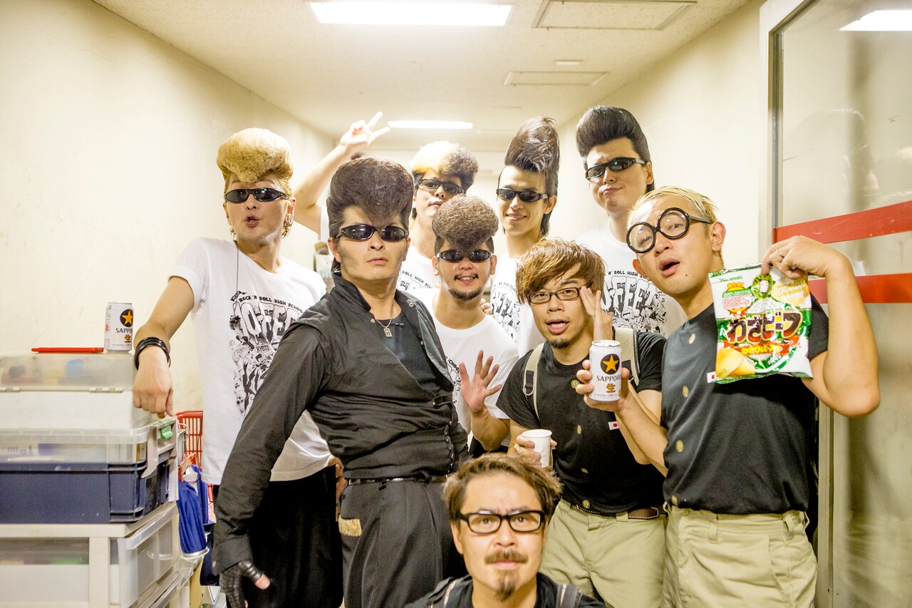 氣志團　極東ロックンロールハイスクールコラボTシャツ VS 10-FEET 氣志團 極東ロックンロールハイスクールコラボTシャツ VS 10