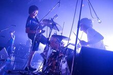 「andymori ワンマン ひこうき雲と夏の音」東京・Zepp Tokyo公演の様子。