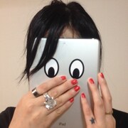 アルバム購入特典の「愛★ステッカー」使用例。