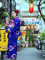 ティーナ・カリーナ