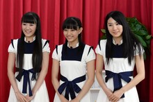 Dorothy Little Happy。左からMARI、MIMORI、RUUNA。