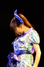 上坂すみれ「4thシングル＆LIVE BD/DVD連動イベント ミニLIVE＆お渡し会」の様子。