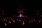 上坂すみれ「4thシングル＆LIVE BD/DVD連動イベント ミニLIVE＆お渡し会」の様子。