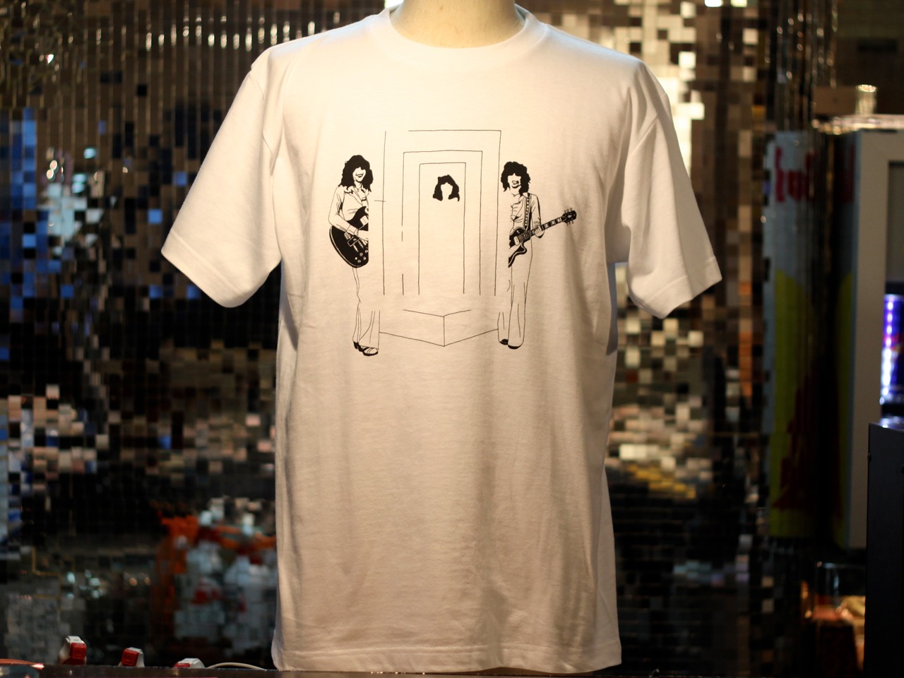 坂本慎太郎がデザインしたLIQUIDROOM ebisu 10周年記念Tシャツ。