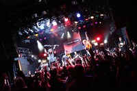 SWANKY DANK「SWANKY DANK Circles Tour」東京・UNIT公演の様子。（Photo by kohei suzuki）