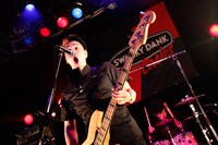 KOJI（Vo, B）（Photo by kohei suzuki）