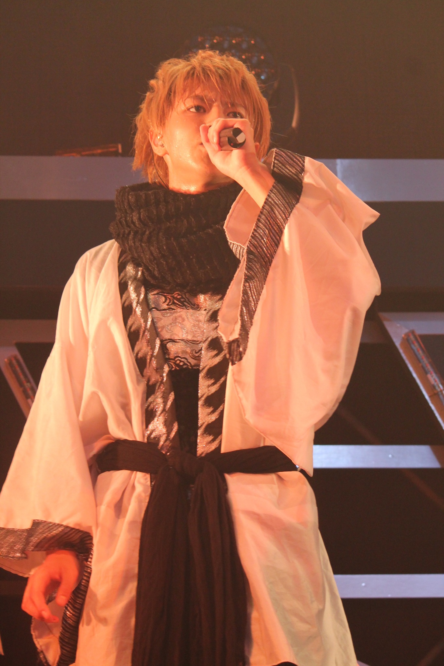 タカシ