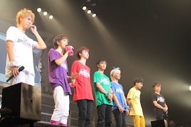 超特急、Xmasに国際フォーラムで3周年祝う