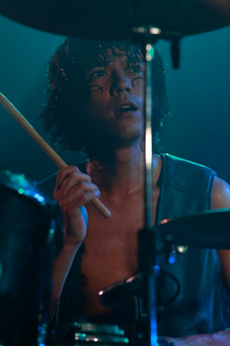 酒田耕慈(Dr)(撮影:名和真紀子)