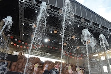 私立恵比寿中学「エビ中 夏のファミリー遠足　略してファミえん in 山中湖」の様子。