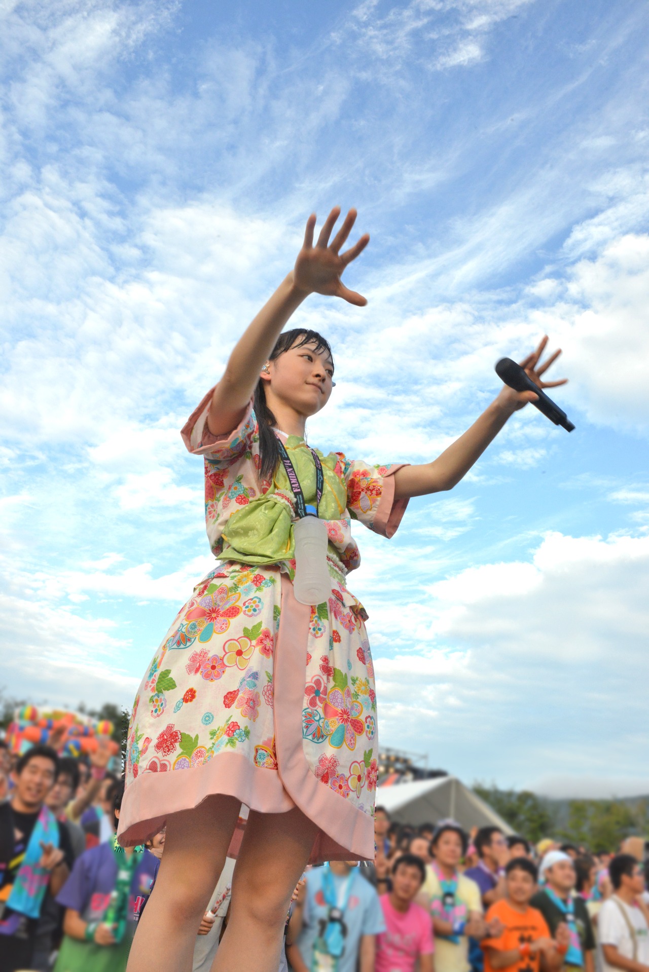 松野莉奈