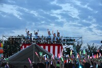 私立恵比寿中学「エビ中 夏のファミリー遠足　略してファミえん in 山中湖」の様子。