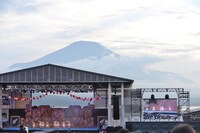 私立恵比寿中学「エビ中 夏のファミリー遠足　略してファミえん in 山中湖」の様子。