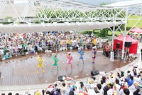 たこやきレインボー「OIF2014」の様子。