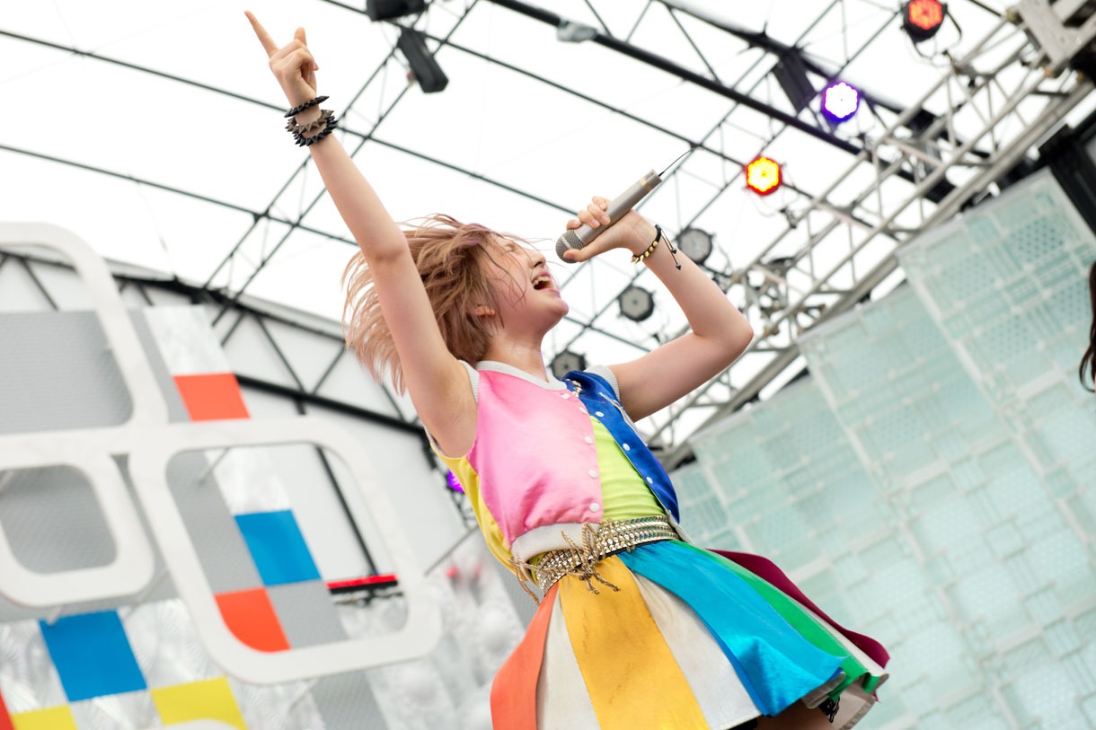 鈴木真梨耶（Cheeky Parade）