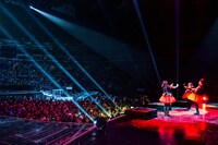 写真は7月30日（現地時間）の「LADY GAGA'S artRAVE: the ARTPOP ball」アメリカ・フェニックス公演の様子。(C) Amuse