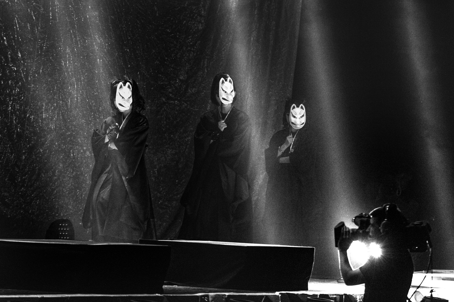 写真は7月30日（現地時間）の「LADY GAGA'S artRAVE: the ARTPOP ball」アメリカ・フェニックス公演の様子。(C) Amuse
