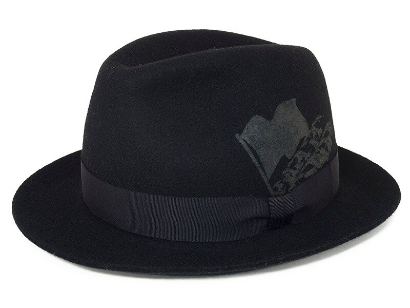 Curly Giraffe×CA4LAコラボハット