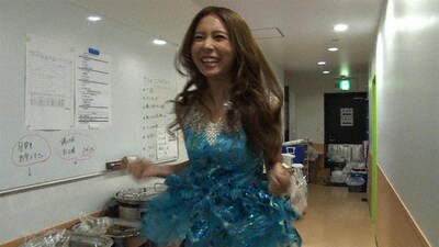 「情熱大陸」でのMay J.。(C)MBS・TBS