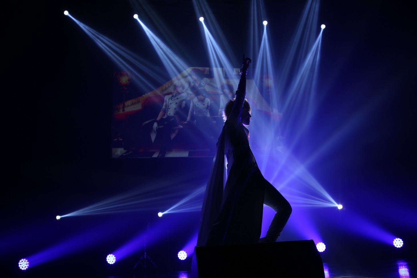 VALSHE「THE Quizzical BOX ～TRANSFORM / marvelous road Zepp Tour 2014～」東京・Zepp DiverCity TOKYO公演の様子。