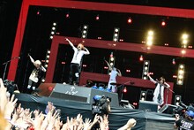 ゴールデンボンバー