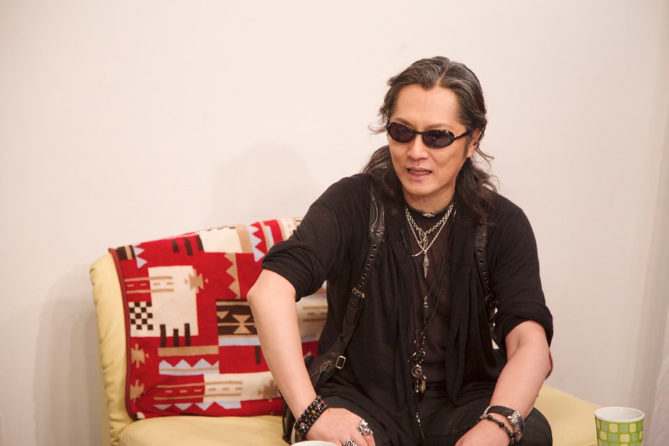 石井竜也