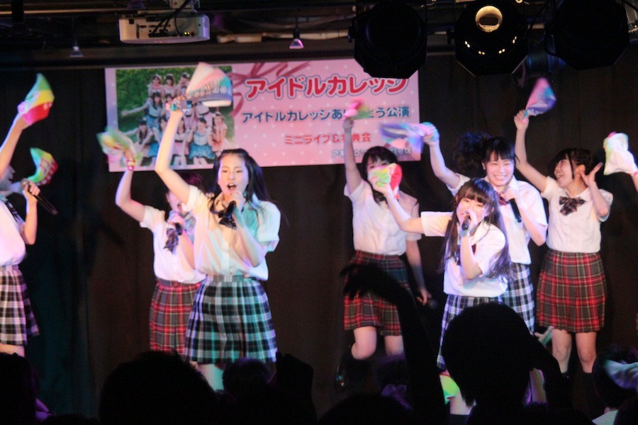 東京・アキバ☆ソフマップ1号店でのイベントの模様。
