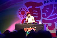 「AKB48グループ夏祭り」の様子。(C)AKS