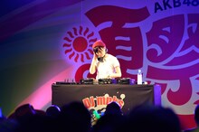 「AKB48グループ夏祭り」の様子。(C)AKS