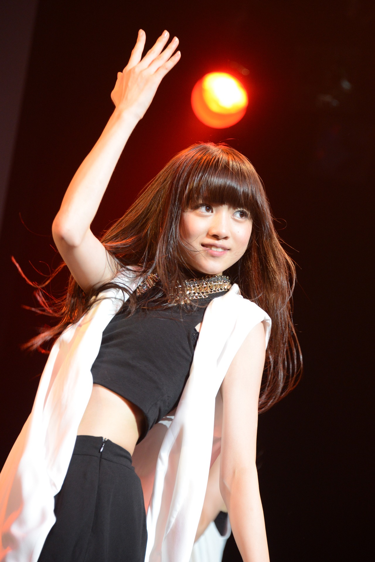新井ひとみ