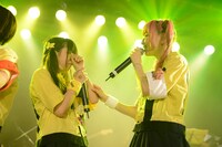 左からゆいざらす、ようなぴ。 （Photo by ElNinoTheIdol / mel house）