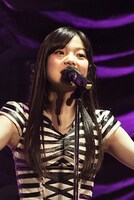 写真集「9nine WONDER LIVE in SUNPLAZA」より。