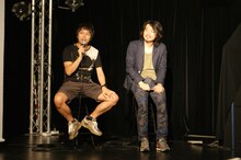 左からピエール中野、岩崎太整。