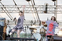 PUFFY（Photo by Taem LIGHTSOME 三浦憲治）