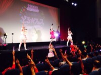 8月10日の東京・秋葉原UDXシアター公演の模様。