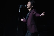 藤井フミヤ（撮影：西槇太一）