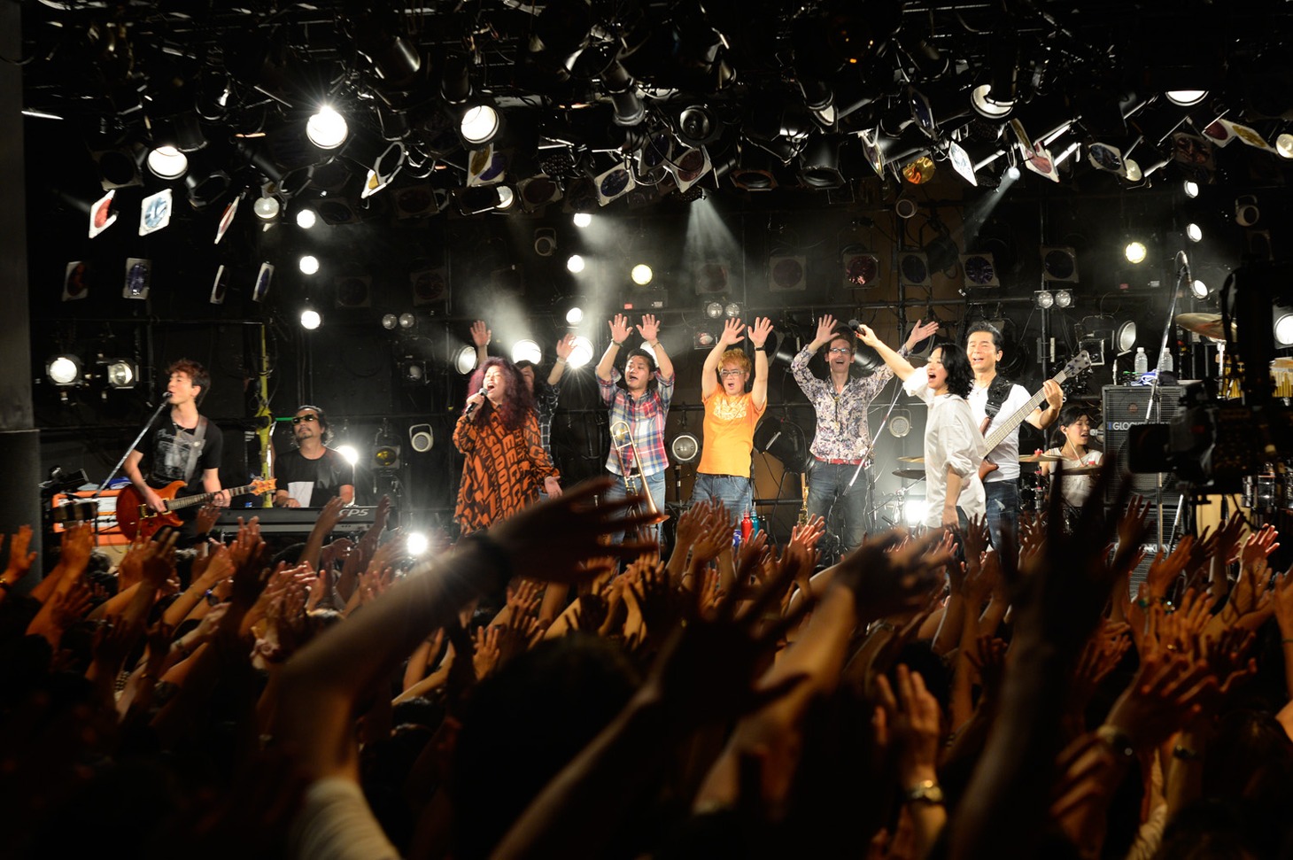 「SPACE SHOWER TV "LIVE with YOU" ～DREAMS COME TRUE～」の様子。（Photo by TEPPEI）