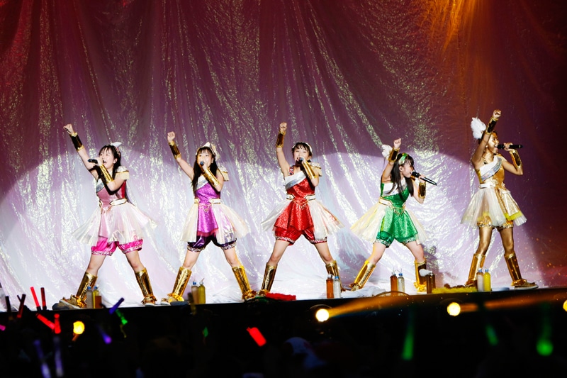 今週の人気画像7位は「ももクロがガガOA『アイドルで、汗かけー！』」より、ももいろクローバーZ。