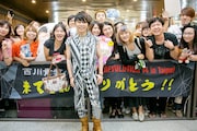 台湾でファンから歓迎を受けるT.M.Revolution。