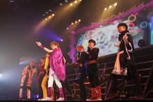 超特急「"BULLET TRAIN ONEMAN SHOW 2014" 真夏の全国Zepp TOUR～孤高の戦士達が力を解き放つ時 '感電注意報発令！' ～」愛知・Zepp Nagoya公演の様子。