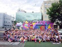 TEMPURA KIDZが参加したダイヤモンドダイニングよさこいチーム。