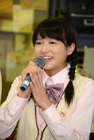 工藤ちゃん役の中山莉子。