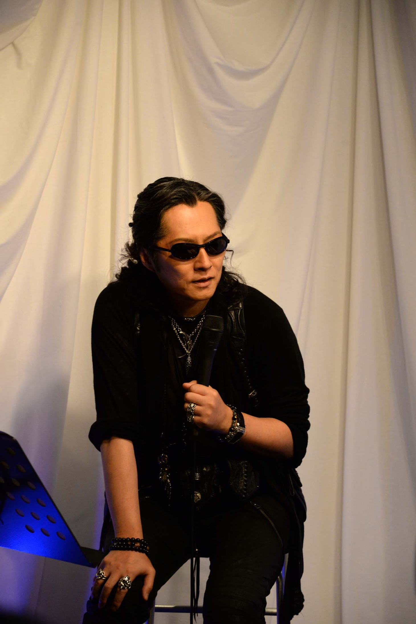 石井竜也