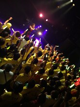 吉川友「茨城凱旋スペシャルライブ 茨城っか大好きっか」の様子。