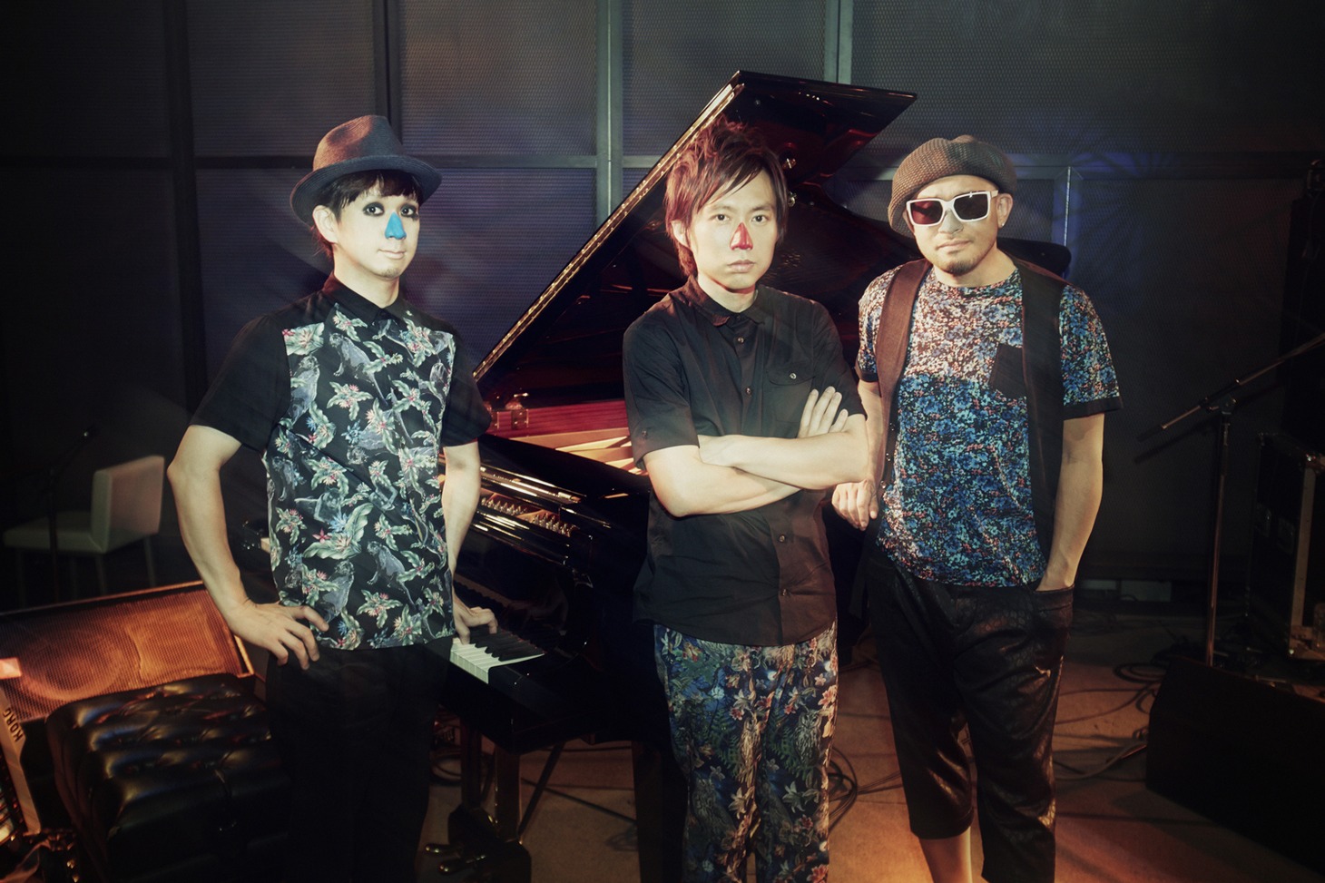 H ZETTRIO